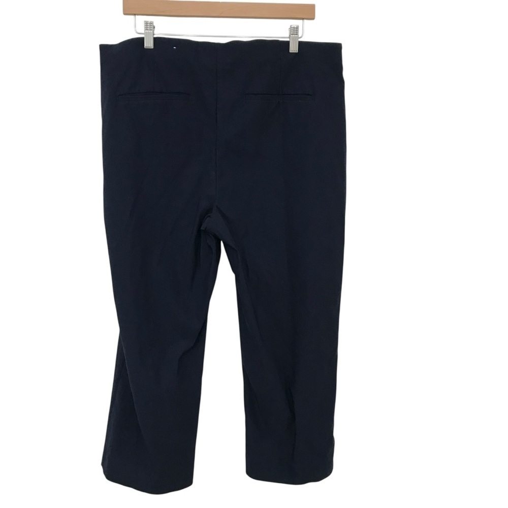 Chico's 3 Navy Blue Stretch Ankle Pants Pull On Womens Size 16 - Picture 2 of 4